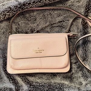 Kate Spade Light Pink Crossbody small handbag